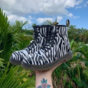 Dr. Martens Zebra Lace Up Delaney Boots Junior Girls Boho Fashion